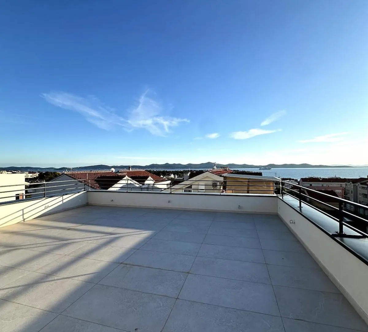 Apartment Ferienwohnung Sea And Sky Penthouse, Zadar